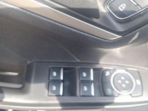 Used 2022 Ford Escape S AWD/4WD image 19