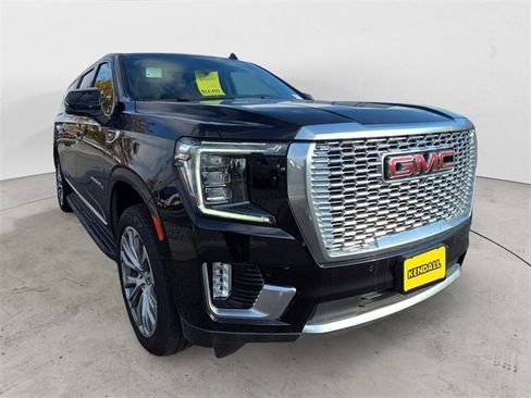 Used 2024 GMC Yukon XL Denali w/ Advanced Technology Package image 7