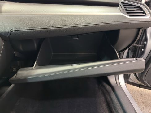 Used 2016 Honda Civic EX image 25