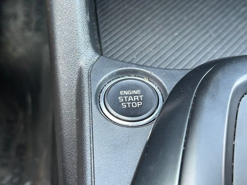 Used 2025 Kia K4 FWD image 23