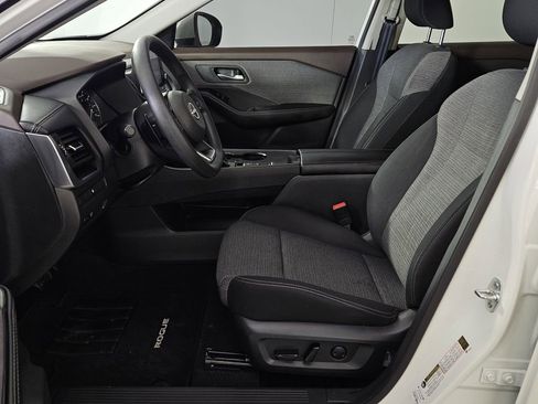 Used 2023 Nissan Rogue SV FWD image 21