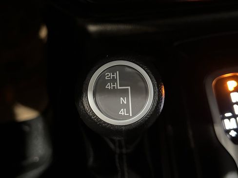 Used 2020 Jeep Wrangler Unlimited Sahara w/ LED Lighting Group image 21