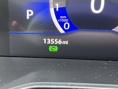 Certified 2023 Volkswagen Jetta SE w/ Panoramic Sunroof Package image 27