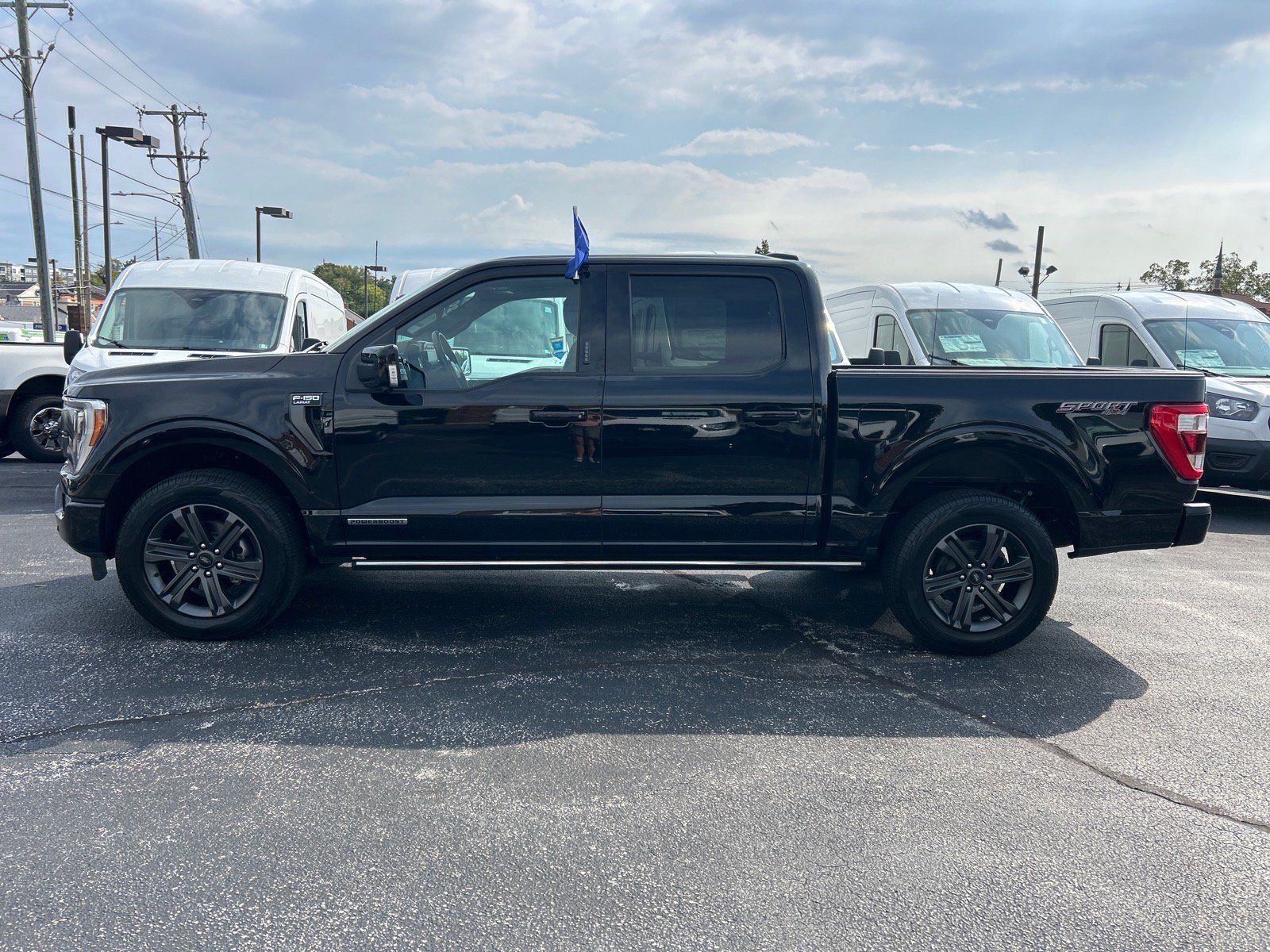 Certified 2023 Ford F150 Lariat w/ Equipment Group 502A High AWD/4WD image 4
