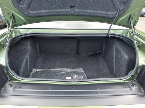 Used 2021 Dodge Challenger R/T Scat Pack RWD image 22