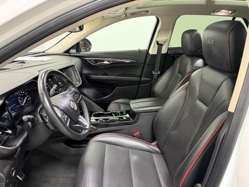 Used 2023 Buick Envision Essence w/ Sport Touring Package image 14