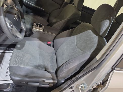 Used 2014 Toyota Prius V Three FWD image 13