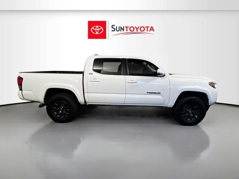 Used 2023 Toyota Tacoma SR5 w/ Technology Package AWD/4WD image 2