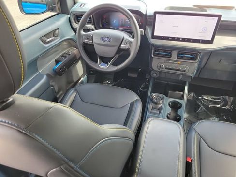 Certified 2025 Ford Maverick Lobo AWD/4WD image 12