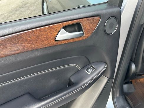 Used 2012 Mercedes-Benz ML 350 4MATIC image 16