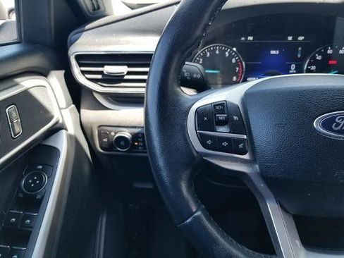 Certified 2023 Ford Explorer XLT w/ Equipment Group 202A AWD/4WD image 24