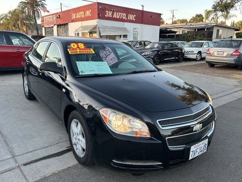 Used 2008 Chevrolet Malibu LS FWD image 1