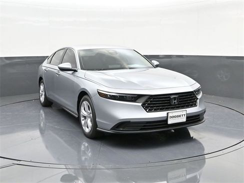 New 2025 Honda Accord LX image 18