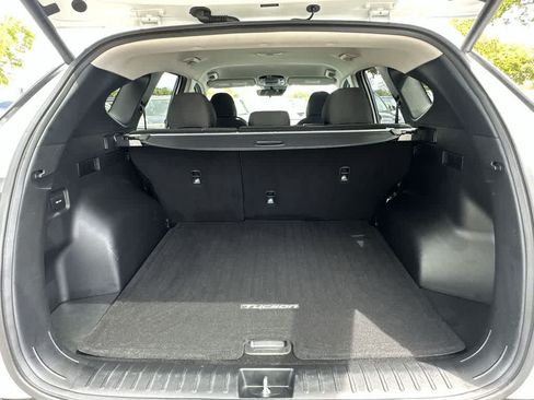 Used 2023 Hyundai Tucson SEL FWD image 25