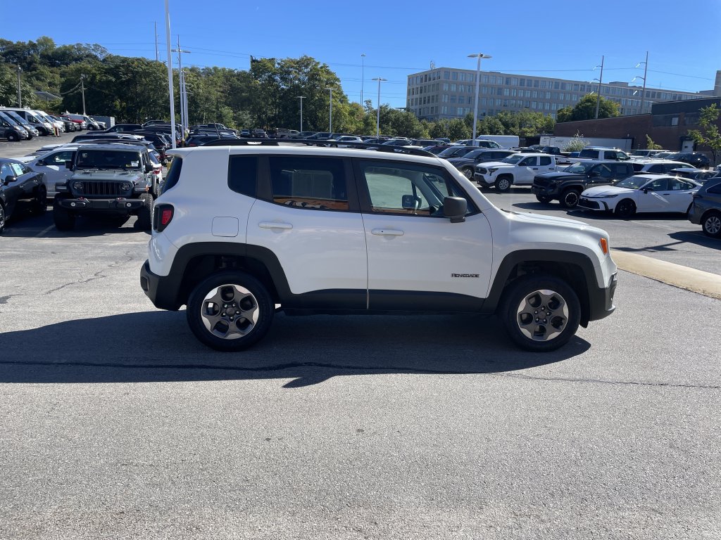 Used 2018 Jeep Renegade Sport w/ Power & Air Group AWD/4WD image 7