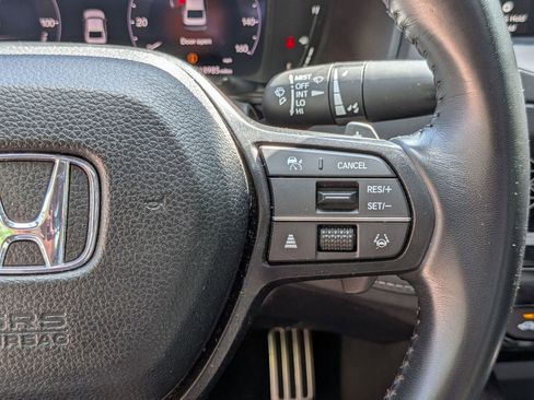 Used 2023 Honda Accord Sport image 18