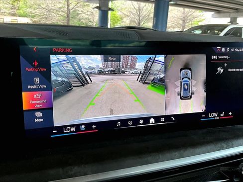 Used 2024 BMW X5 xDrive50e w/ Executive Package image 26