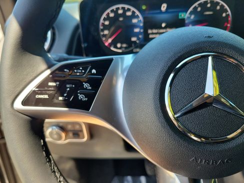 Certified 2026 Mercedes-Benz GLB 250 image 23