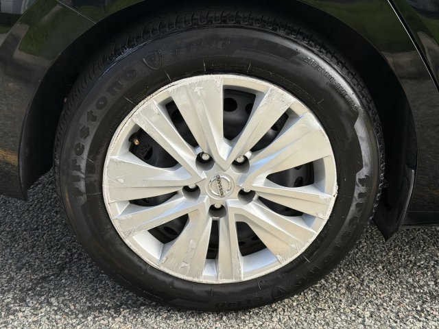Certified 2023 Nissan Sentra S FWD image 12