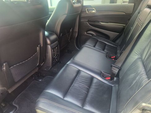 Used 2014 Jeep Grand Cherokee Limited image 31