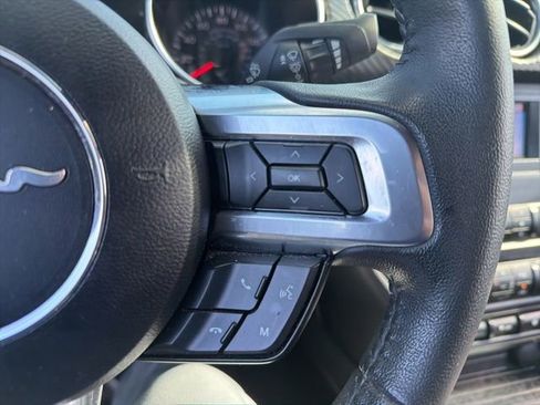 Used 2022 Ford Mustang Coupe RWD image 16