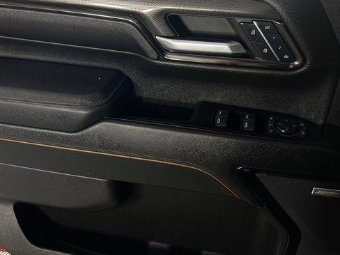 Used 2024 GMC Sierra 3500 AT4 w/ AT4 Premium Plus Package image 28