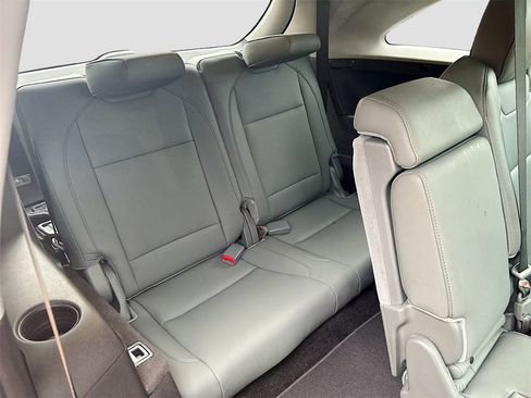 Used 2016 Acura MDX SH-AWD w/ Technology Package image 28