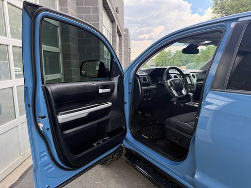 Used 2019 Toyota Tundra SR5 AWD/4WD image 18