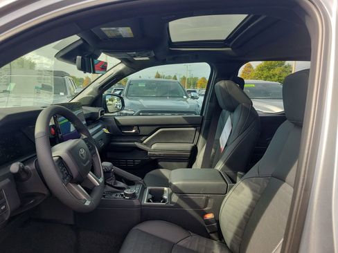 New 2025 Toyota Tacoma TRD Off-Road w/ TRD Off Road Premium Package image 18