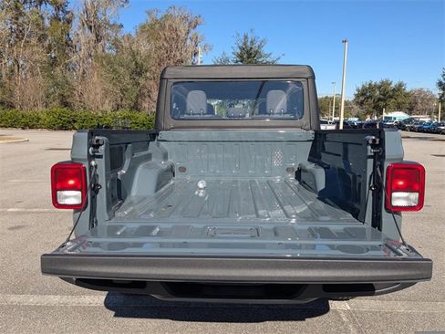 New 2026 Jeep Gladiator Sport image 13