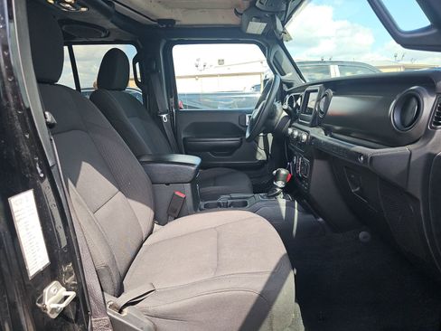 Used 2023 Jeep Wrangler Unlimited Sport AWD/4WD image 7