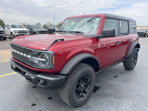 New 2026 Ford Bronco Badlands AWD/4WD image 1
