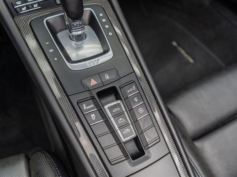 Used 2019 Porsche 911 Turbo S AWD/4WD image 94