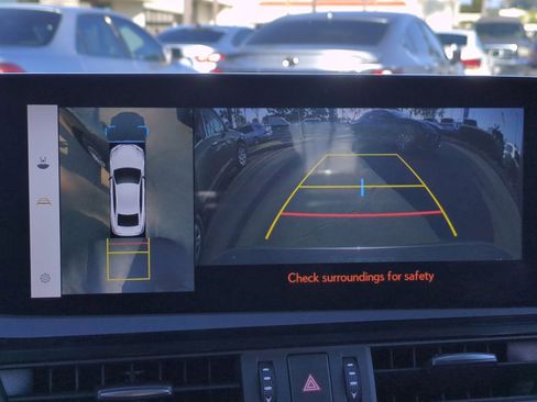 Certified 2023 Lexus ES 300h Ultra Luxury image 23