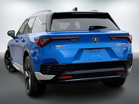 Used 2024 Acura ZDX Type S image 4