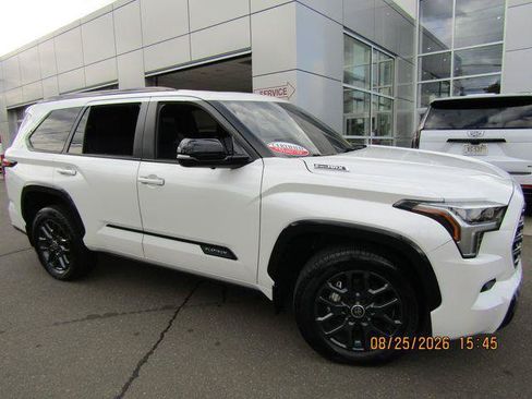 Certified 2024 Toyota Sequoia Platinum AWD/4WD image 1