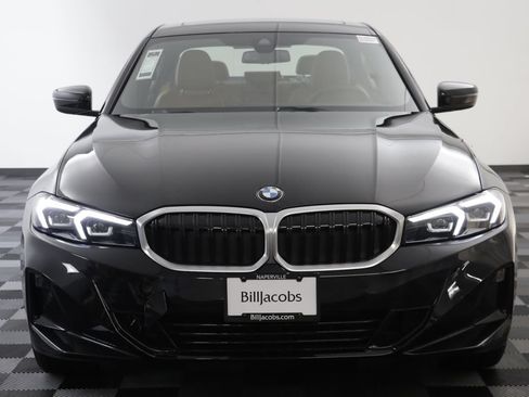 Certified 2025 BMW 330i xDrive Sedan w/ M Sport Package AWD/4WD image 21