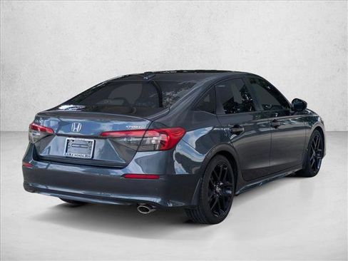 Used 2024 Honda Civic Sport image 5