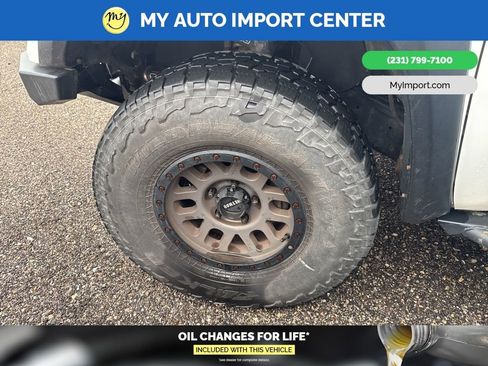 Used 2018 Toyota Tundra Platinum image 6