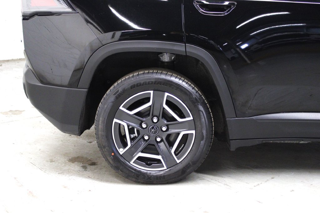 New 2026 Jeep Cherokee Laredo AWD/4WD image 32