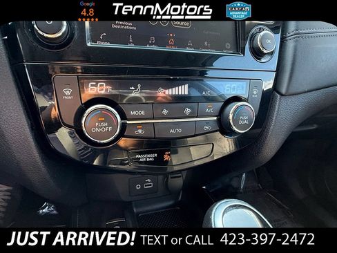 Used 2019 Nissan Rogue SL w/ Premium Package AWD/4WD image 21