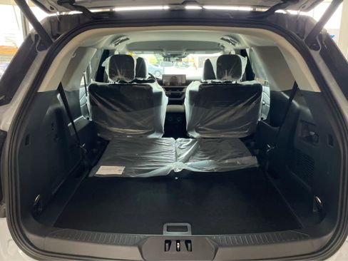 New 2026 Ford Explorer Active w/ Active Comfort Package AWD/4WD image 28