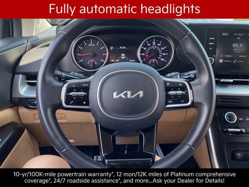 Certified 2024 Kia Carnival LX FWD image 19