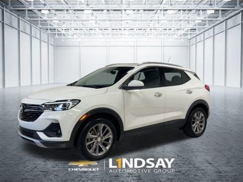 Used 2022 Buick Encore GX Essence w/ Experience Buick Package image 4