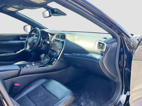Used 2021 Nissan Maxima SR w/ Sport Mat Group FWD image 31