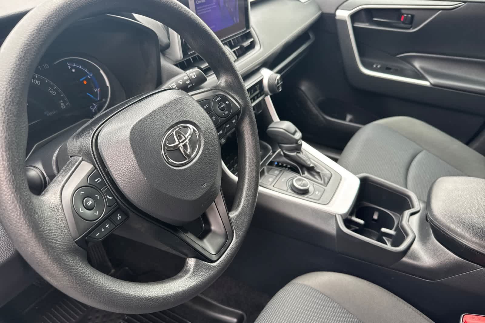 Certified 2024 Toyota RAV4 LE AWD/4WD image 11