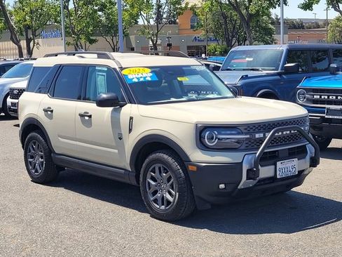 Used 2025 Ford Bronco Sport Big Bend AWD/4WD image 3