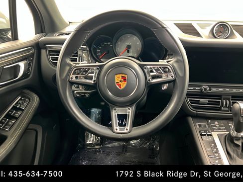 Used 2021 Porsche Macan GTS AWD/4WD image 12