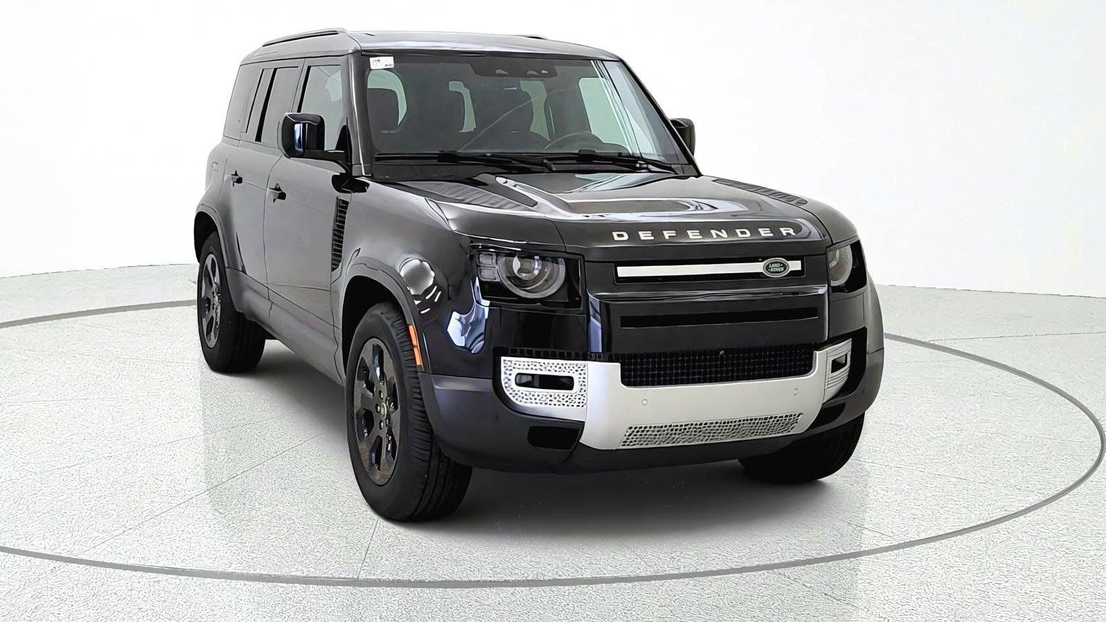 Used 2023 Land Rover Defender 110 SE AWD/4WD image 2