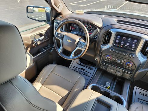 Used 2019 Chevrolet Silverado 1500 LTZ image 13